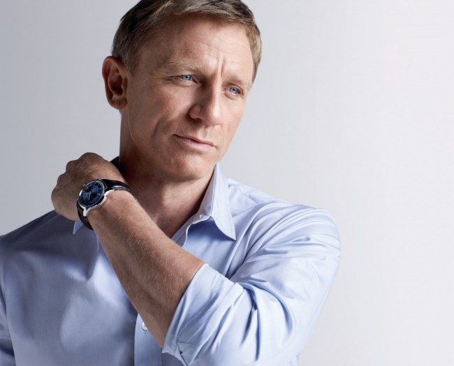 059-daniel-craig-theredlist