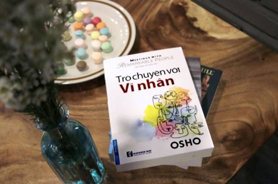 Review sách Trò Chuyện Với Vĩ Nhân - Osho